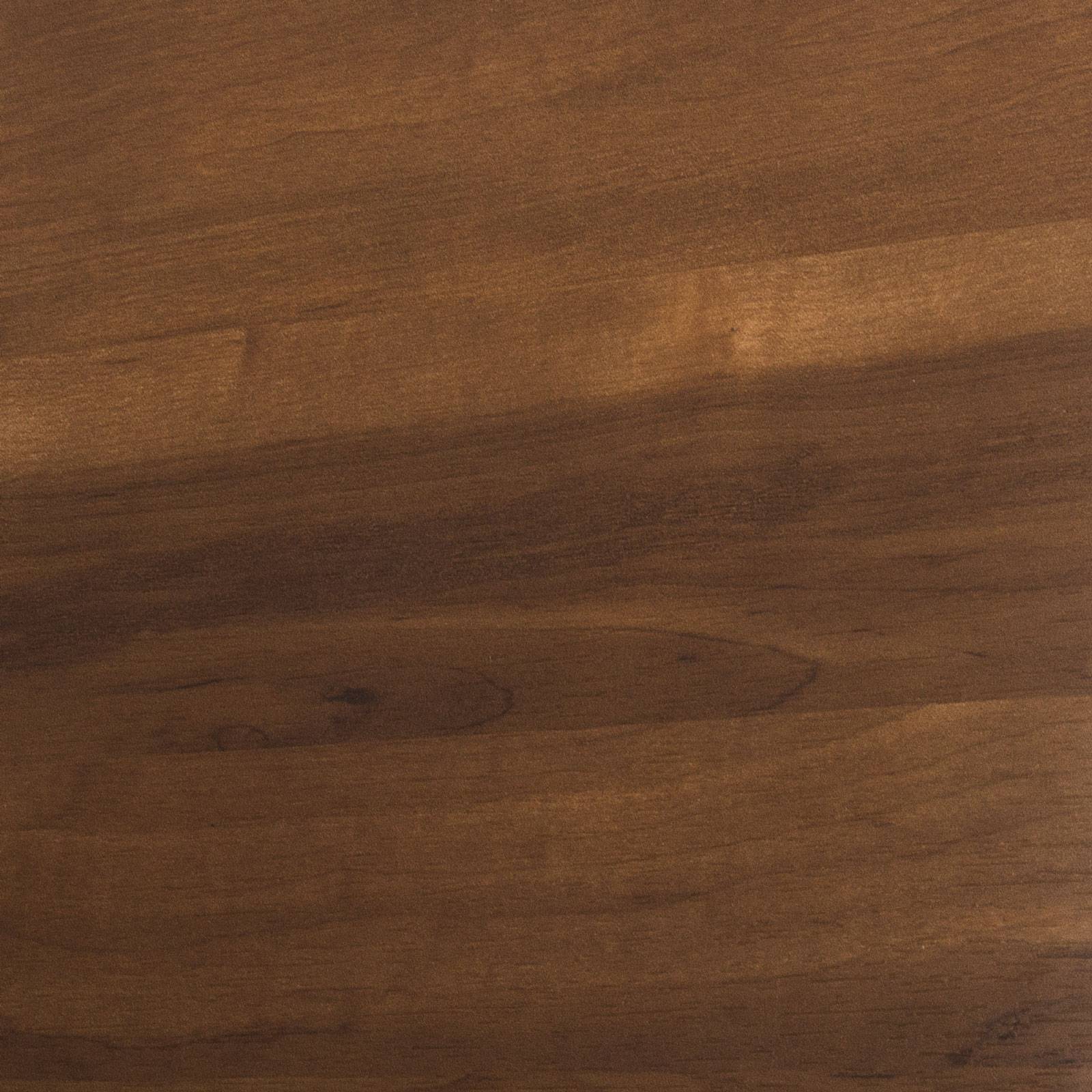dark maple detail