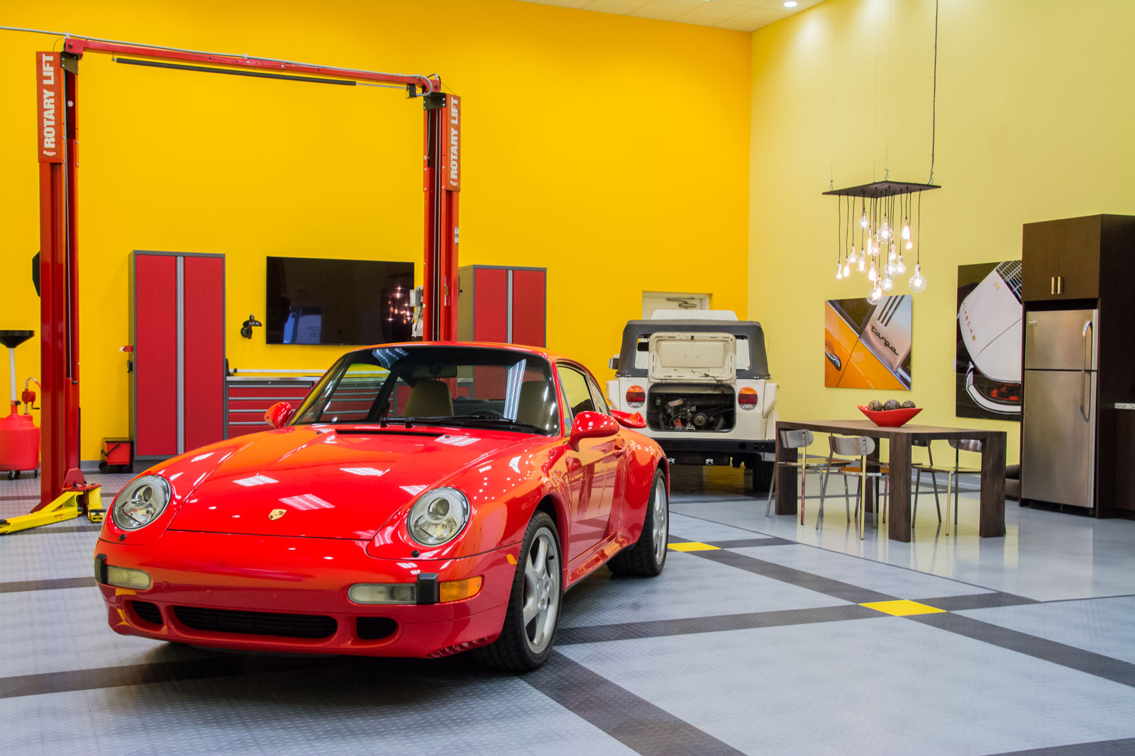 porsche and vw thing on circletrac